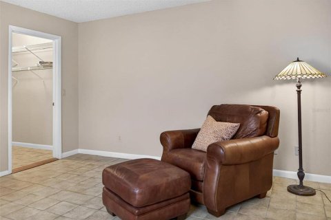 Touwnhouse à vendre à Yalaha, Floride: 3 chambres, 173.91 m2 № 2148762 - photo 12