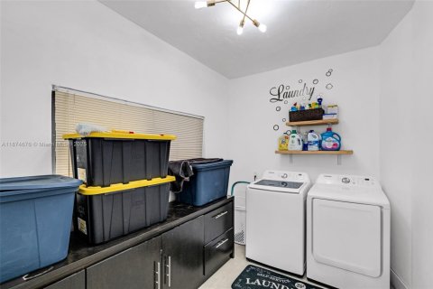 Villa ou maison à vendre à Cutler Bay, Floride: 2 chambres, 116.96 m2 № 1926961 - photo 16