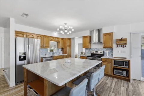 House in Palm Coast, Florida 3 bedrooms, 198.25 sq.m. № 2419229 - photo 30