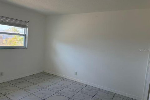 Apartment in Bradenton, Florida 2 bedrooms, 145.3 sq.m. № 2218367 - photo 9
