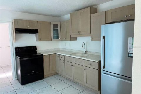 Apartment in Bradenton, Florida 2 bedrooms, 145.3 sq.m. № 2218367 - photo 2