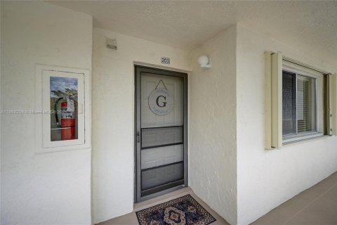 Condominio en venta en Lake Worth, Florida, 2 dormitorios, 101.45 m2 № 1979059 - foto 24