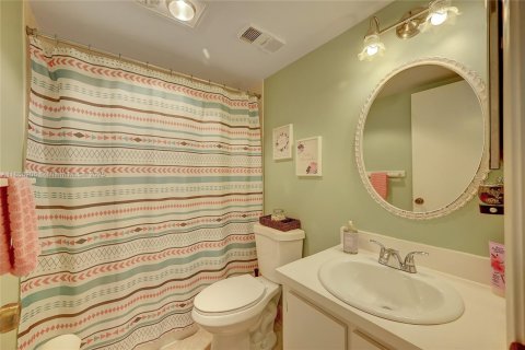 Condominio en venta en Lake Worth, Florida, 2 dormitorios, 101.45 m2 № 1979059 - foto 18