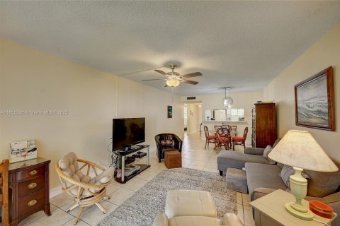 Condominio en venta en Lake Worth, Florida, 2 dormitorios, 101.45 m2 № 1979059 - foto 10