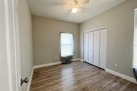 Villa ou maison à vendre à Plant City, Floride: 4 chambres, 185.8 m2 № 1063011 - photo 4