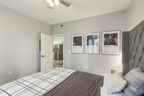 Condo in Temple Terrace, Florida, 1 bedroom  № 1388634 - photo 20