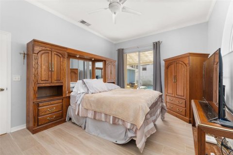House in Kissimmee, Florida 4 bedrooms, 200.39 sq.m. № 2224488 - photo 22