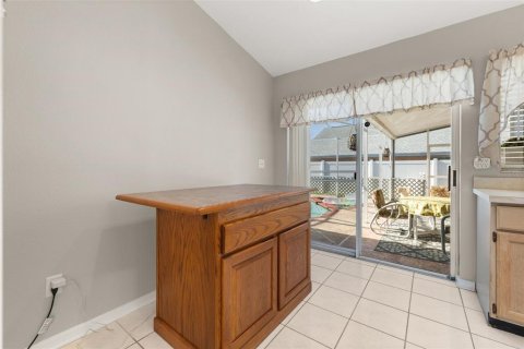 House in Kissimmee, Florida 4 bedrooms, 200.39 sq.m. № 2224488 - photo 20