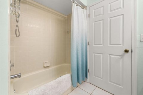 House in Kissimmee, Florida 4 bedrooms, 200.39 sq.m. № 2224488 - photo 30