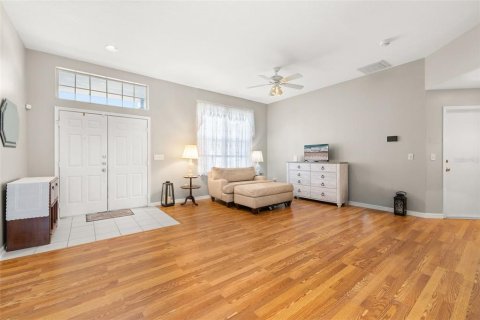 House in Kissimmee, Florida 4 bedrooms, 200.39 sq.m. № 2224488 - photo 6