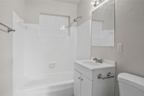 Casa en venta en Deltona, Florida, 3 dormitorios, 114.18 m2 № 1827399 - foto 20