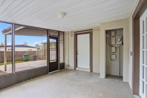 Casa en venta en Deltona, Florida, 3 dormitorios, 114.18 m2 № 1827399 - foto 27