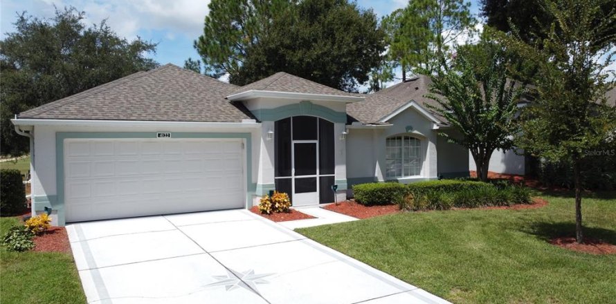 Villa ou maison à Clermont, Floride 2 chambres, 161.28 m2 № 1899289