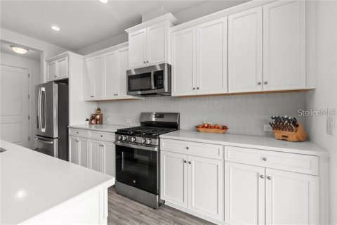 Villa ou maison à louer à Sarasota, Floride: 3 chambres, 203.27 m2 № 2095818 - photo 7