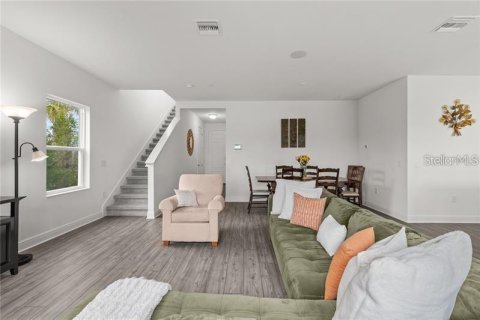Villa ou maison à louer à Sarasota, Floride: 3 chambres, 203.27 m2 № 2095818 - photo 4