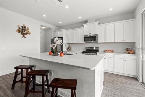 Villa ou maison à louer à Sarasota, Floride: 3 chambres, 203.27 m2 № 2095818 - photo 6