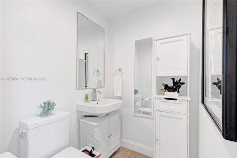 Condominio en venta en Aventura, Florida, 2 dormitorios, 187.66 m2 № 2241479 - foto 15