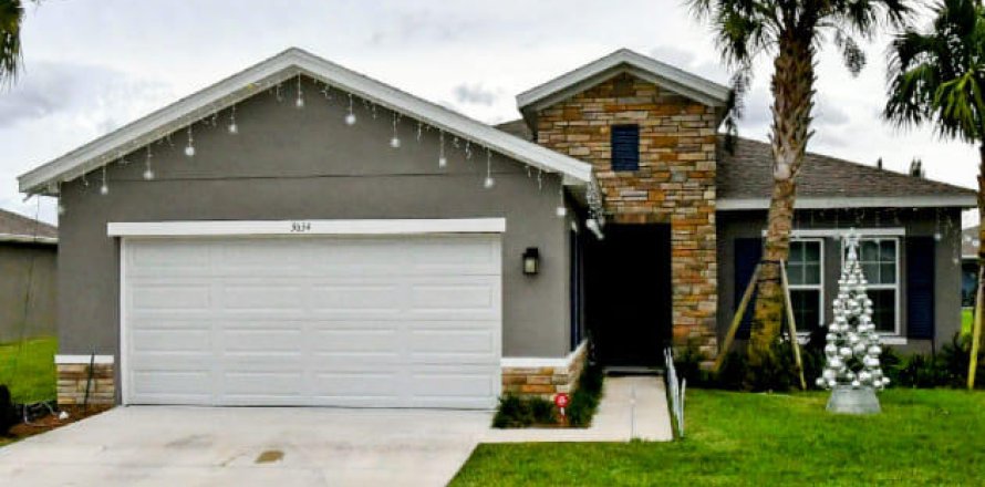 House in Fort Pierce, Florida 3 bedrooms, 142.51 sq.m. № 1226981