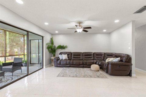 House in Oldsmar, Florida 3 bedrooms, 144 sq.m. № 1761968 - photo 7