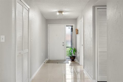 House in Oldsmar, Florida 3 bedrooms, 144 sq.m. № 1761968 - photo 5