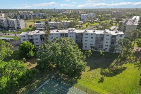Купить кондоминиум в Брейдентон, Флорида 5 комнат, 69.68м2, № 1618633 - фото 30
