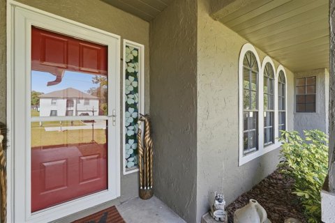 Casa en venta en Deltona, Florida, 3 dormitorios, 160.35 m2 № 2157004 - foto 5