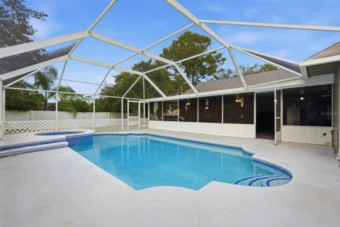Casa en venta en Deltona, Florida, 3 dormitorios, 160.35 m2 № 2157004 - foto 3