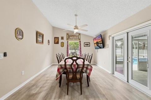 Casa en venta en Deltona, Florida, 3 dormitorios, 160.35 m2 № 2157004 - foto 19