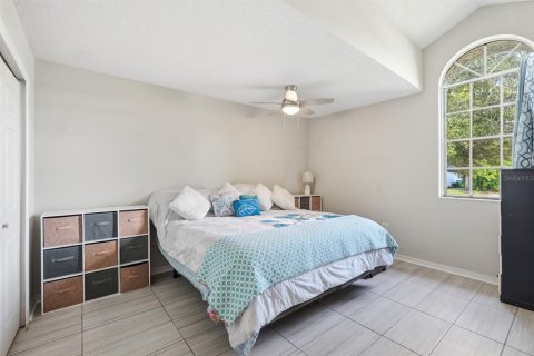 Casa en venta en Deltona, Florida, 3 dormitorios, 160.35 m2 № 2157004 - foto 26