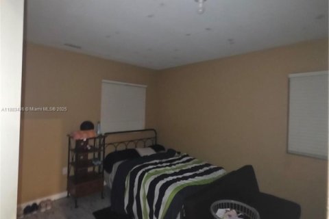 Villa ou maison à vendre à Homestead, Floride: 4 chambres, 199.37 m2 № 1930419 - photo 18
