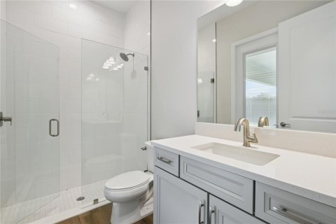 House in Brandon, Florida 5 bedrooms, 332.4 sq.m. № 1687384 - photo 21