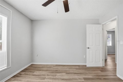 Casa en venta en Tarpon Springs, Florida, 4 dormitorios, 127.46 m2 № 2132126 - foto 22