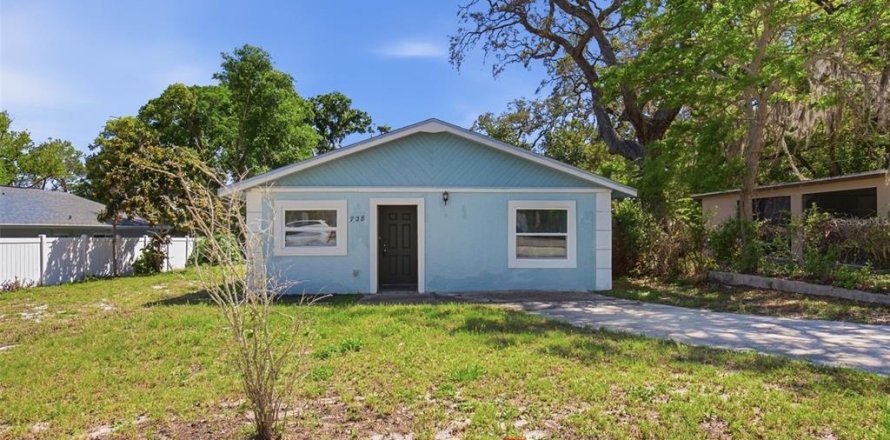 Casa en Tarpon Springs, Florida 4 dormitorios, 127.46 m2 № 2132126