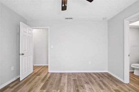 Casa en venta en Tarpon Springs, Florida, 4 dormitorios, 127.46 m2 № 2132126 - foto 21