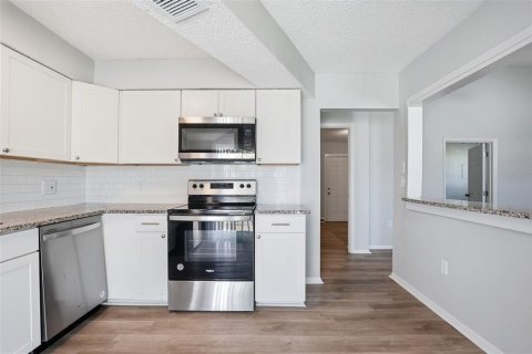 Casa en venta en Tarpon Springs, Florida, 4 dormitorios, 127.46 m2 № 2132126 - foto 15