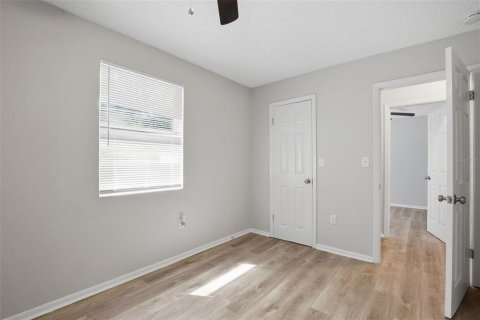 Casa en venta en Tarpon Springs, Florida, 4 dormitorios, 127.46 m2 № 2132126 - foto 26