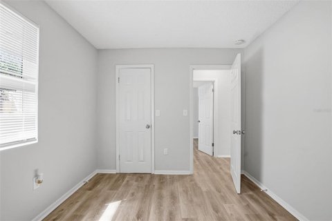 Casa en venta en Tarpon Springs, Florida, 4 dormitorios, 127.46 m2 № 2132126 - foto 25