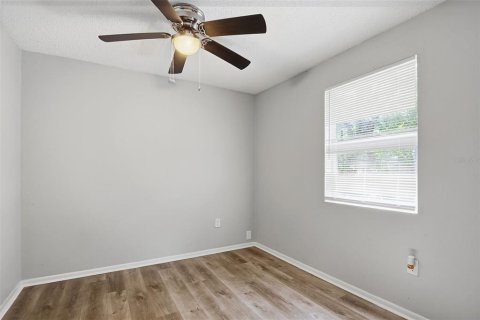Casa en venta en Tarpon Springs, Florida, 4 dormitorios, 127.46 m2 № 2132126 - foto 24