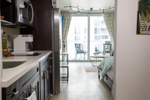 Copropriété à vendre à Sunny Isles Beach, Floride: 33.44 m2 № 1945509 - photo 15