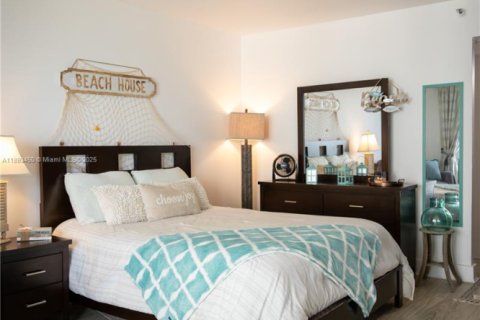 Copropriété à vendre à Sunny Isles Beach, Floride: 33.44 m2 № 1945509 - photo 4