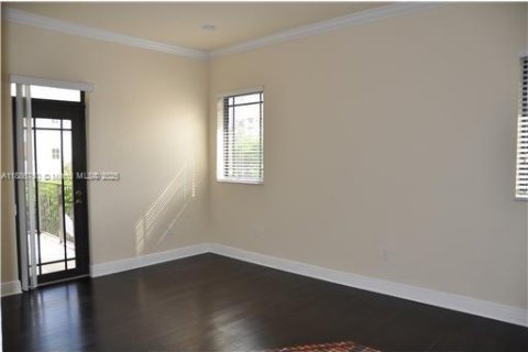 Adosado en alquiler en Coral Gables, Florida, 4 dormitorios, 175.03 m2 № 1933759 - foto 15
