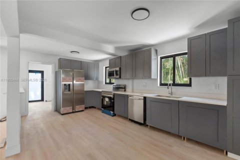 Casa en venta en Jupiter, Florida, 3 dormitorios, 168.71 m2 № 1952063 - foto 10