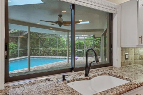 Casa en venta en Sarasota, Florida, 4 dormitorios, 254.74 m2 № 1917953 - foto 11