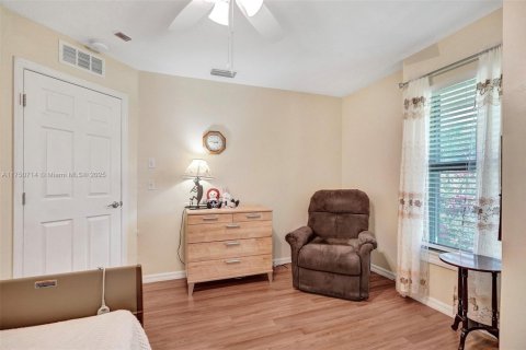 Villa ou maison à vendre à Port St. Lucie, Floride: 4 chambres, 146.23 m2 № 1985262 - photo 9