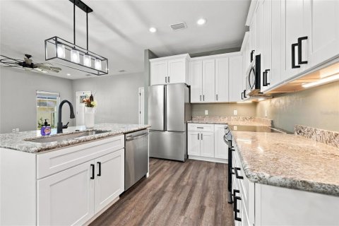 Villa ou maison à vendre à High Springs, Floride: 3 chambres, 123.37 m2 № 2418603 - photo 6