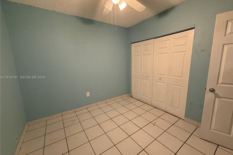 Condominio en venta en Miami, Florida, 2 dormitorios, 55.74 m2 № 1777672 - foto 17