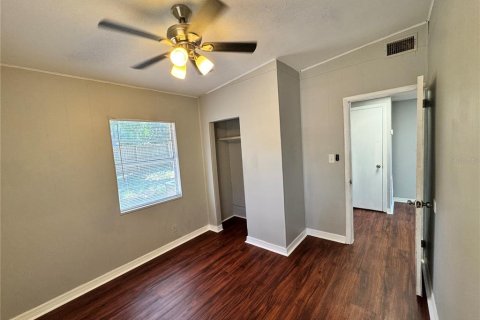 Villa ou maison à louer à Eustis, Floride: 2 chambres, 90.58 m2 № 2388790 - photo 8