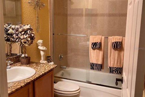 Townhouse in Groveland, Florida 3 bedrooms, 133.5 sq.m. № 2225217 - photo 6