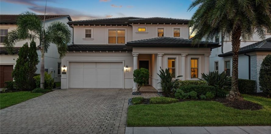 Casa en Orlando, Florida 5 dormitorios, 363.9 m2 № 1787387