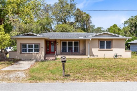 House in Apopka, Florida 4 bedrooms, 224.45 sq.m. № 1649258 - photo 30
